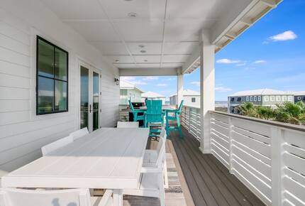 Upscale Port Aransas Beach Retreat Steps from the Sand - Port Aransas, Texas