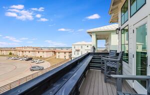 Upscale Port Aransas Beach Retreat Steps from the Sand - Port Aransas, Texas