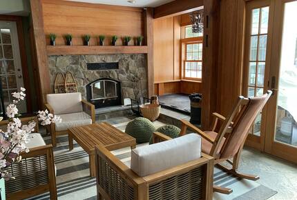 Historic Family Estate with Indoor Hot Tub in Upstate New York - New Berlin, New York