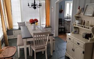 Historic Family Estate with Indoor Hot Tub in Upstate New York - New Berlin, New York