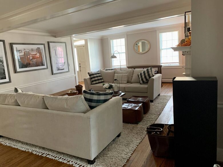 Historic Family Estate with Indoor Hot Tub in Upstate New York - New Berlin, New York