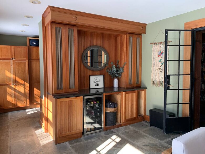 Historic Family Estate with Indoor Hot Tub in Upstate New York - New Berlin, New York