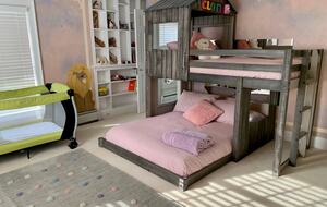 Historic Family Estate with Indoor Hot Tub in Upstate New York - New Berlin, New York