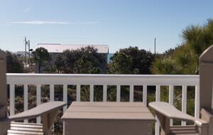 Classic Gulf Shores Cottage with Private Beach Access - Gulf Shores, Alabama