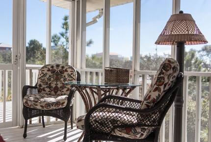 Classic Gulf Shores Cottage with Private Beach Access - Gulf Shores, Alabama