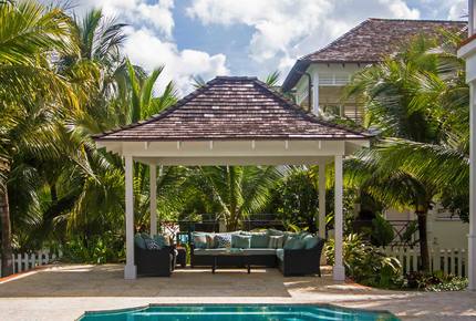 Waterfront Home with Pool in Old Fort Bay - Old Fort Bay, Bahamas