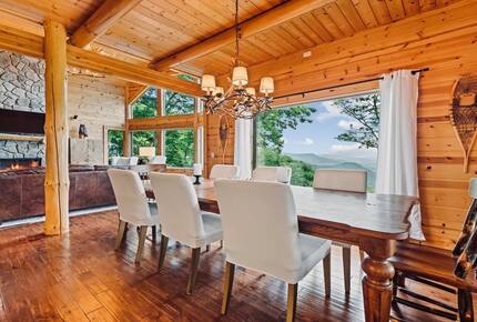 Seven-Acre Mountain Lodge with Long-Range Smoky Views - Maggie Valley, North Carolina