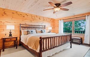 Seven-Acre Mountain Lodge with Long-Range Smoky Views - Maggie Valley, North Carolina