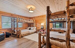 Seven-Acre Mountain Lodge with Long-Range Smoky Views - Maggie Valley, North Carolina