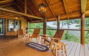 Seven-Acre Mountain Lodge with Long-Range Smoky Views - Maggie Valley, North Carolina