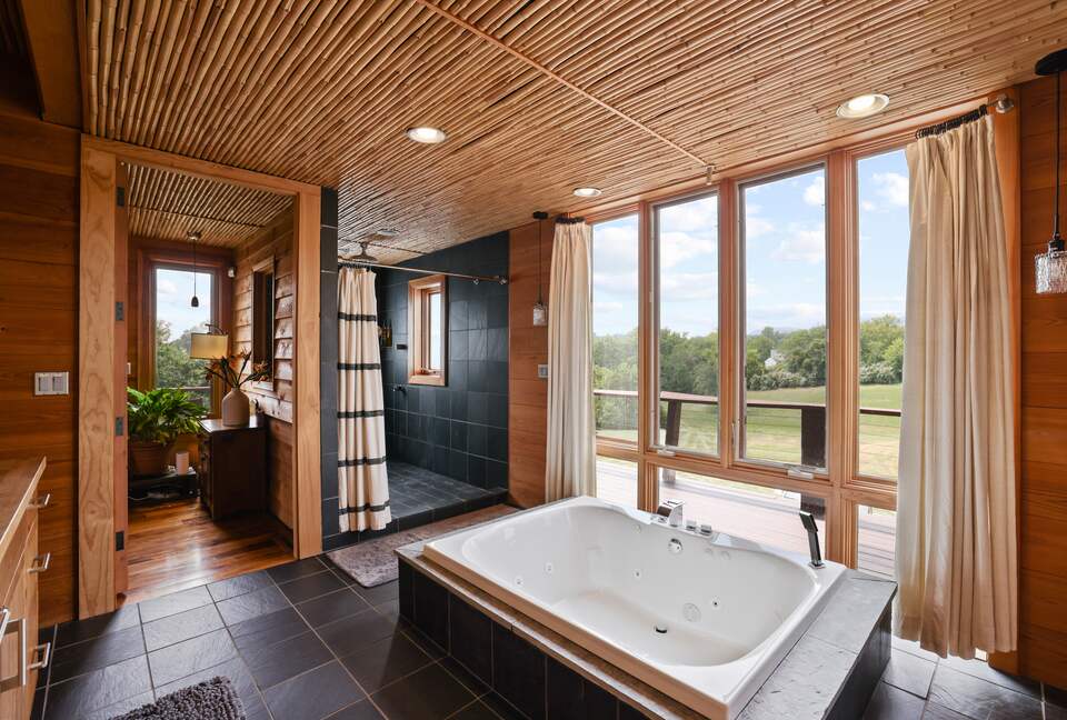 Peaceful Culpeper Escape on 50 Acres with Resort-Style Amenities - Culpeper, Virginia