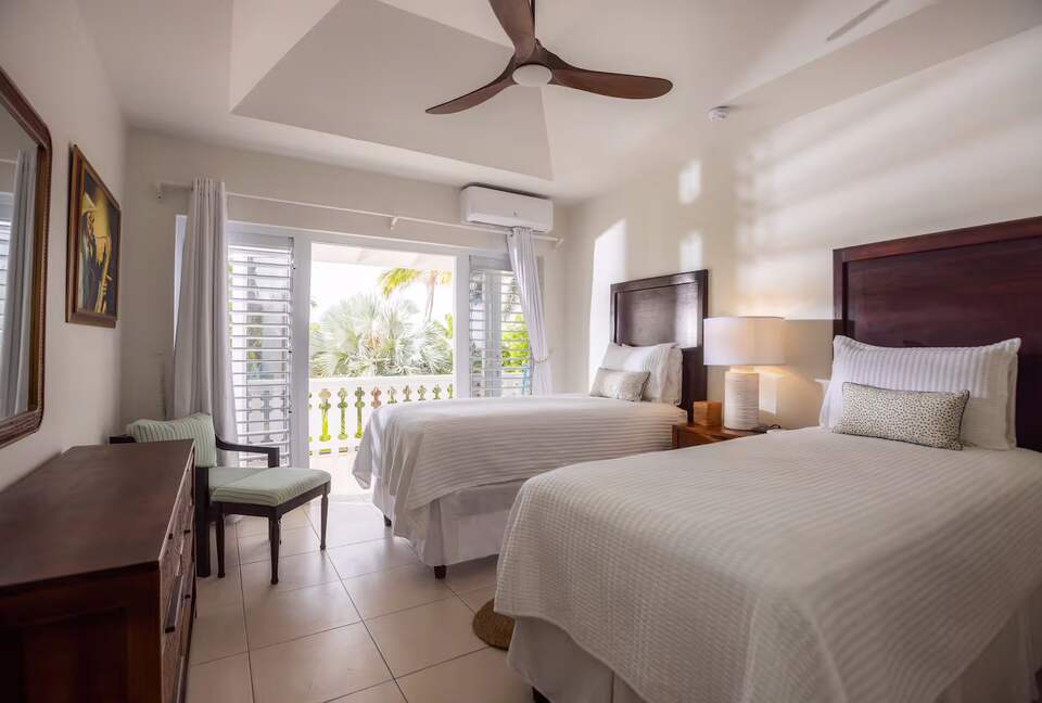 Secluded Oceanfront Villa Near Ocho Rios - Boscobel, Jamaica