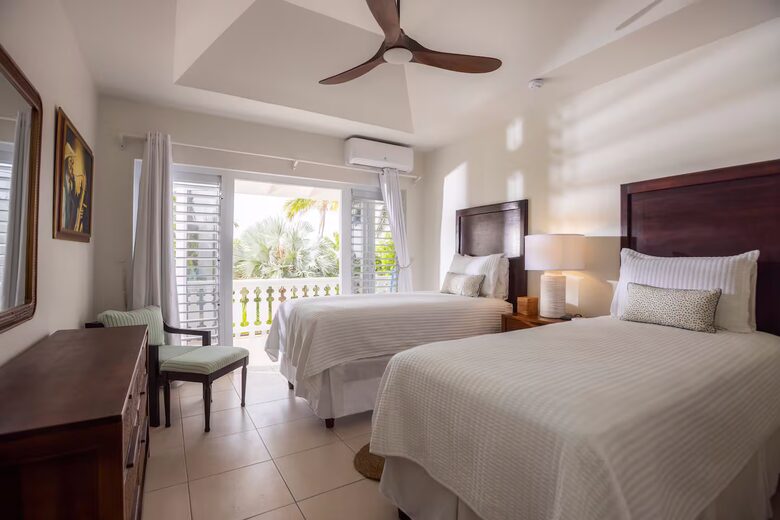 Secluded Oceanfront Villa Near Ocho Rios - Boscobel, Jamaica