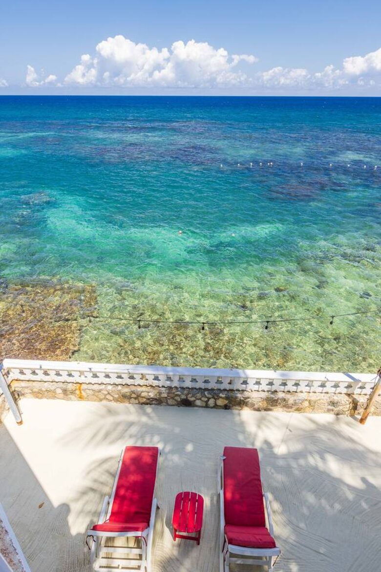 Secluded Oceanfront Villa Near Ocho Rios - Boscobel, Jamaica