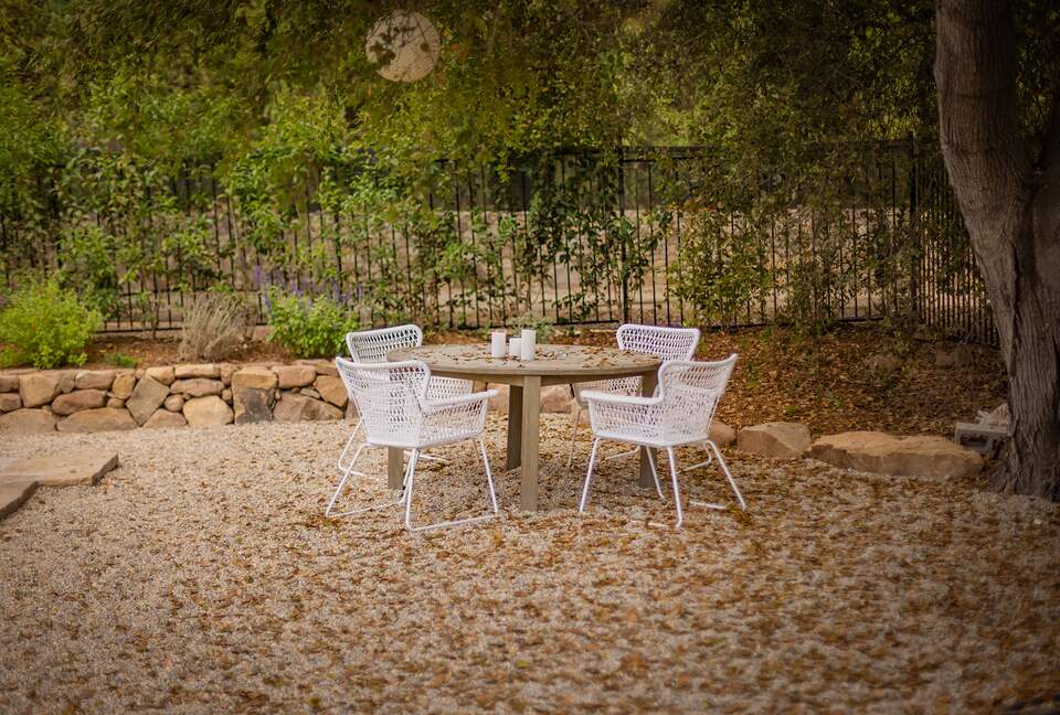 Modern Ojai Escape with Mountain Views & Pool - Ojai, California