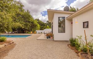 Modern Ojai Escape with Mountain Views & Pool - Ojai, California