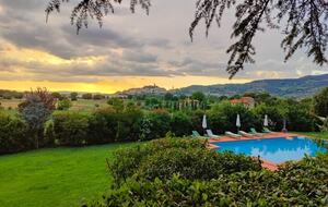 Agriturismo Borgo Santa Lucia - Castiglion Fiorentino, Italy