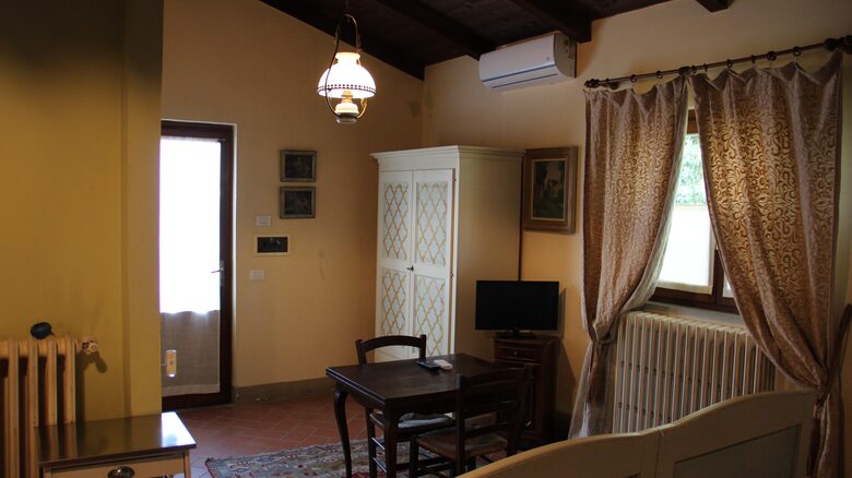 Agriturismo Borgo Santa Lucia - Castiglion Fiorentino, Italy