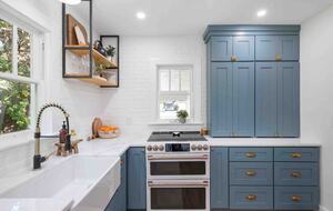 Walkable Downtown Vero Beach Retreat with Private Outdoor Soaking Tub - Vero Beach, Florida