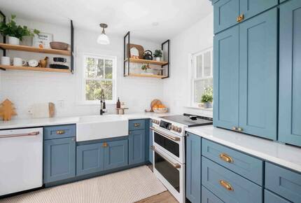 Walkable Downtown Vero Beach Retreat with Private Outdoor Soaking Tub - Vero Beach, Florida