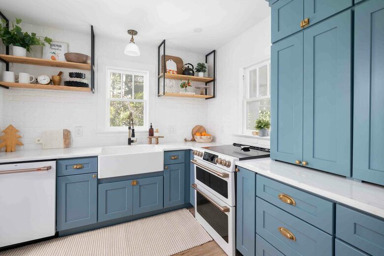 Walkable Downtown Vero Beach Retreat with Private Outdoor Soaking Tub - Vero Beach, Florida