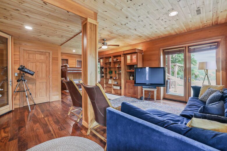 Peaceful Culpeper Escape on 50 Acres with Resort-Style Amenities - Culpeper, Virginia