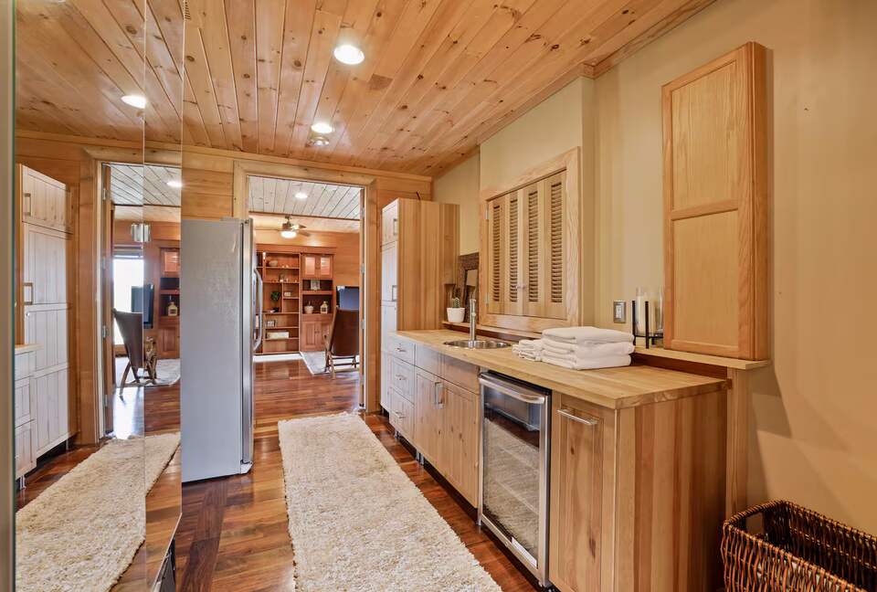 Peaceful Culpeper Escape on 50 Acres with Resort-Style Amenities - Culpeper, Virginia