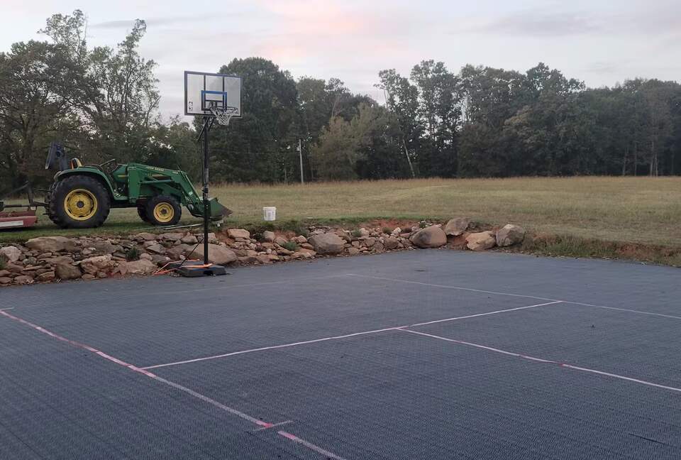 Peaceful Culpeper Escape on 50 Acres with Resort-Style Amenities - Culpeper, Virginia