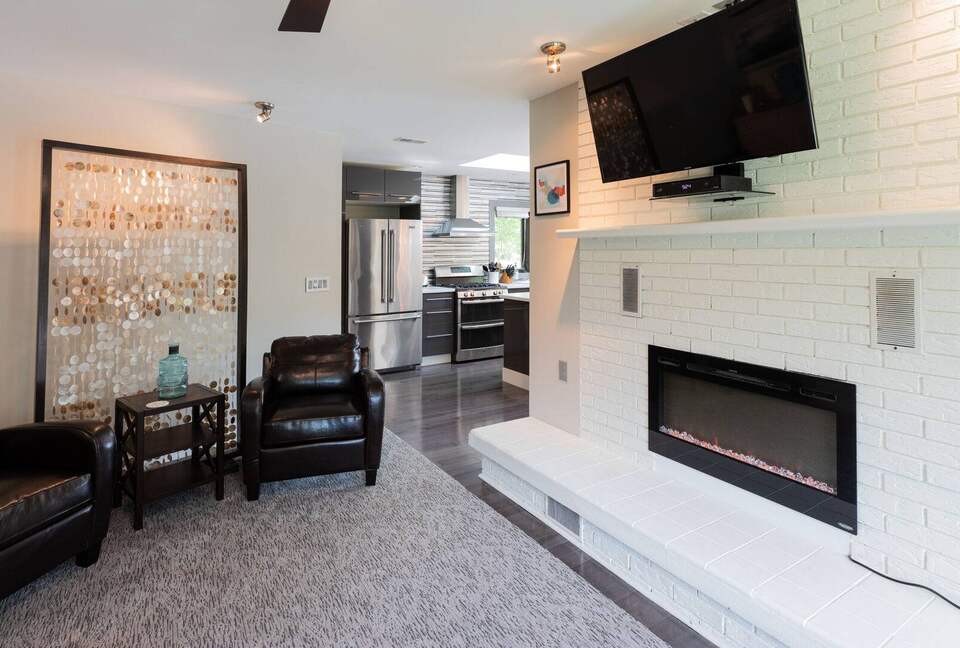 Modern Black Mountain Home Across from Lake Tomahawk - Black Mountain, North Carolina