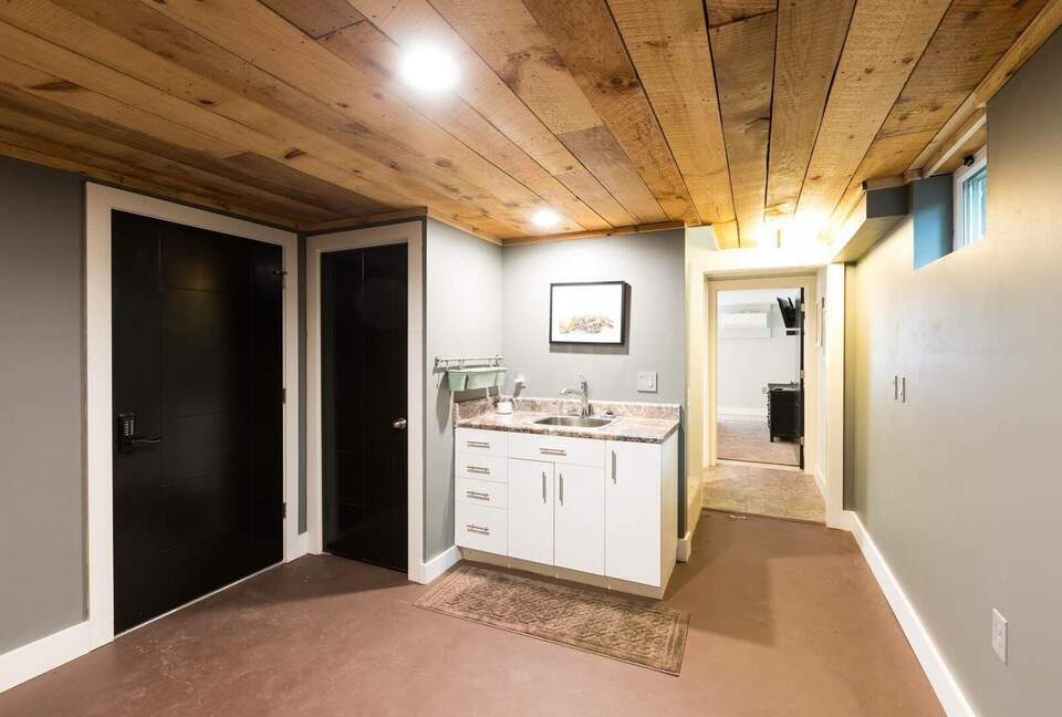 Modern Black Mountain Home Across from Lake Tomahawk - Black Mountain, North Carolina