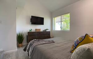 Golf Course Retreat with Mountain Views in Palm Springs - Palm Springs, California