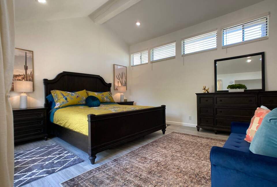 Golf Course Retreat with Mountain Views in Palm Springs - Palm Springs, California