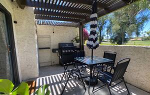 Golf Course Retreat with Mountain Views in Palm Springs - Palm Springs, California