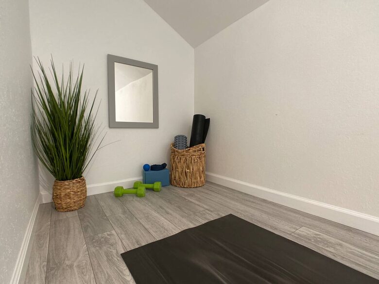 Golf Course Retreat with Mountain Views in Palm Springs - Palm Springs, California