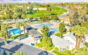 Golf Course Retreat with Mountain Views in Palm Springs - Palm Springs, California