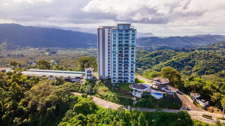 Private Ocean & Mountain Retreat in Mar a Mar - Garabito, Costa Rica