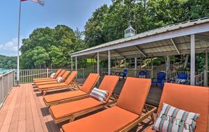 Five-Bedroom Lake Hartwell Escape with Dock, Kayaks & Views - Seneca, South Carolina