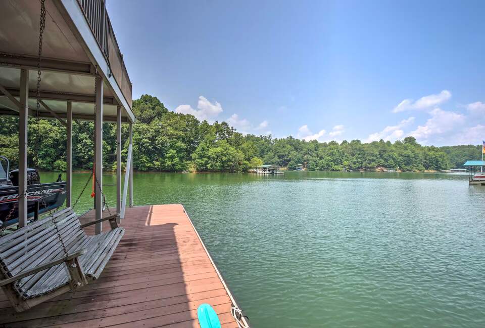 Five-Bedroom Lake Hartwell Escape with Dock, Kayaks & Views - Seneca, South Carolina