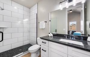 Five-Bedroom Home with Courtyard Pool Near Sand Hollow Reservoir - Hurricane, Utah