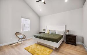 Five-Bedroom Home with Courtyard Pool Near Sand Hollow Reservoir - Hurricane, Utah