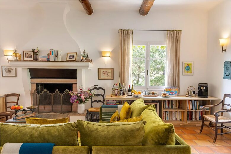 A Provençal Culinary & Historical Haven - Châteauneuf-Grasse, France