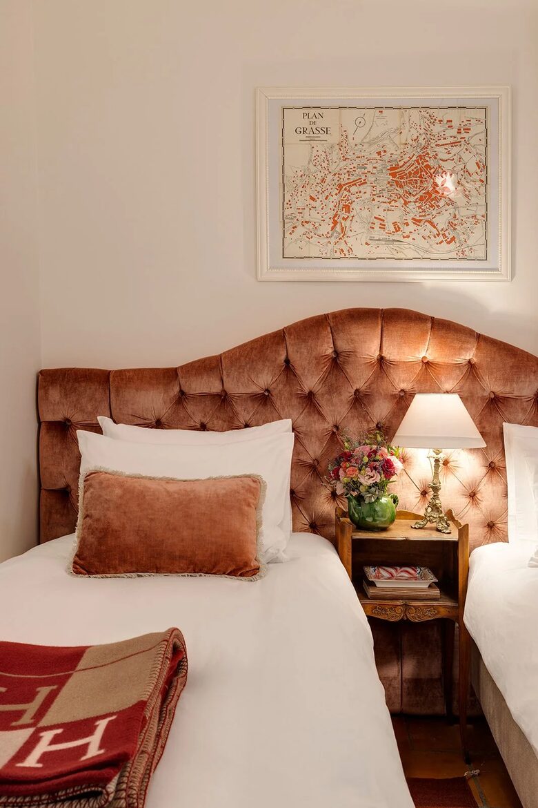 A Provençal Culinary & Historical Haven - Châteauneuf-Grasse, France