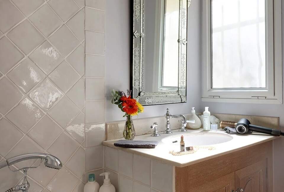 A Provençal Culinary & Historical Haven - Châteauneuf-Grasse, France