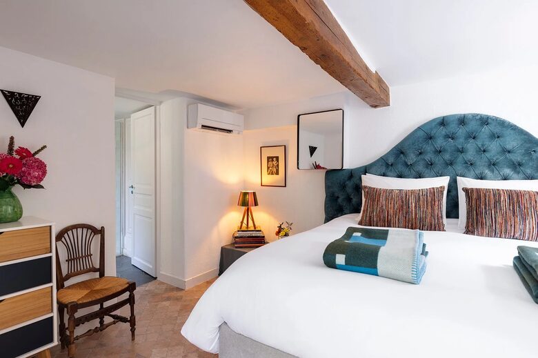 A Provençal Culinary & Historical Haven - Châteauneuf-Grasse, France