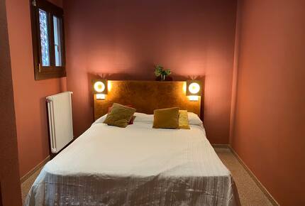 A Tranquil Venetian Escape Steps from San Marco - Venice, Italy