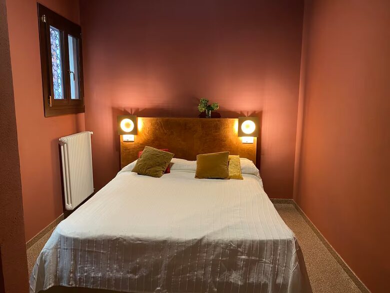 A Tranquil Venetian Escape Steps from San Marco - Venice, Italy