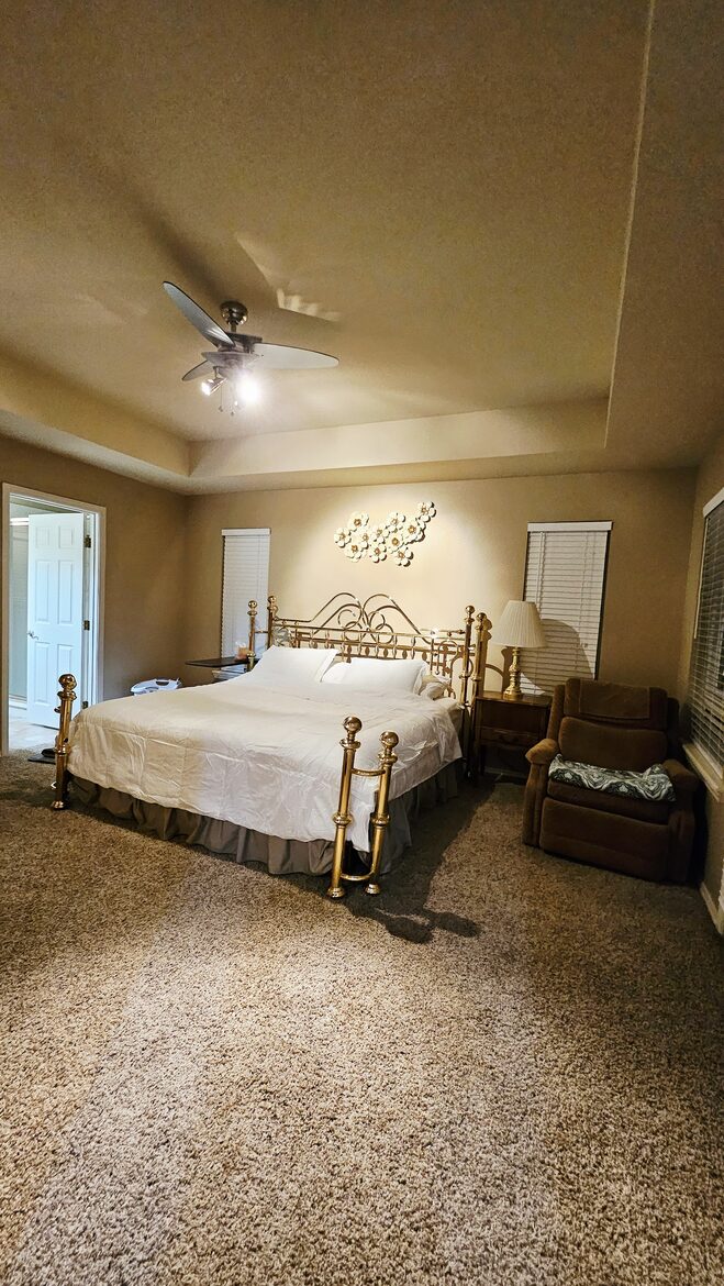 Relaxed Lake Texoma Home with Water Views - Kingston, Oklahoma