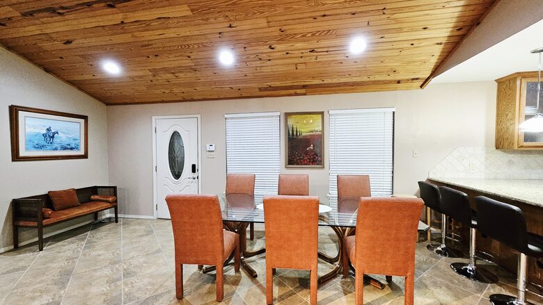 Relaxed Lake Texoma Home with Water Views - Kingston, Oklahoma