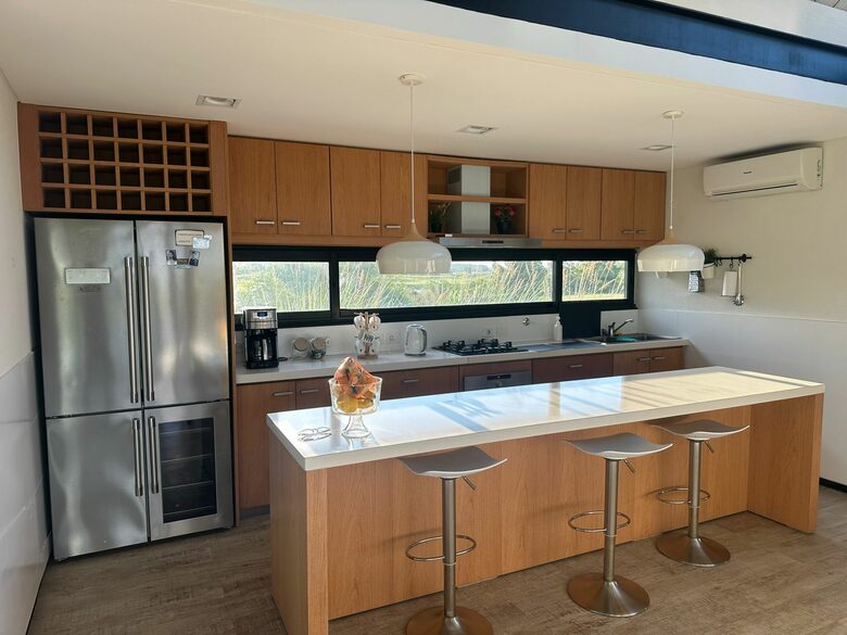 An Elegant Home on the Carmelo Golf Course - Carmelo, Uruguay