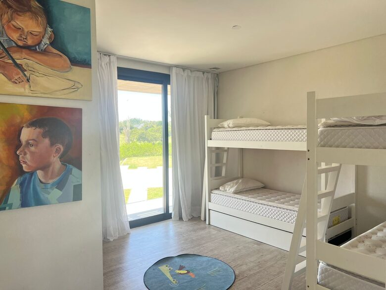 An Elegant Home on the Carmelo Golf Course - Carmelo, Uruguay